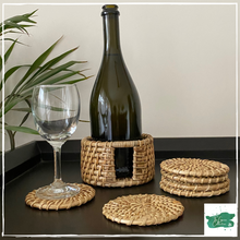 Lade das Bild in den Galerie-Viewer, ITIKA Coasters (Set of 6) with Holder