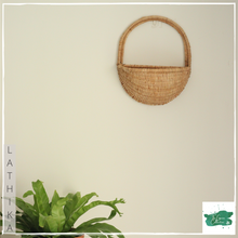 Lade das Bild in den Galerie-Viewer, LATHIKA Wall Planter