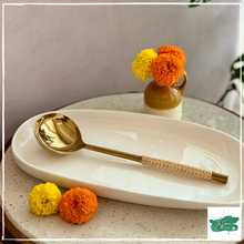 Lade das Bild in den Galerie-Viewer, SUHANA Serving Spoons - Set of 4