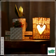 Lade das Bild in den Galerie-Viewer, MISHKA Hurricane Lantern