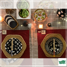 Lade das Bild in den Galerie-Viewer, RHEYA Charger Plate