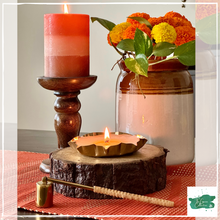 Load image into Gallery viewer, SANDHYA Candle Snuffer
